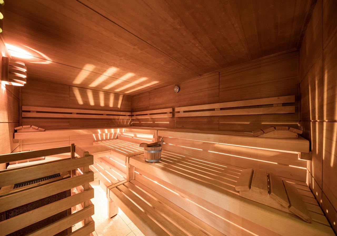 Cappella Natura Vitalis Hotel ノイシュティフト・イム・シュトゥーバイタール エクステリア 写真