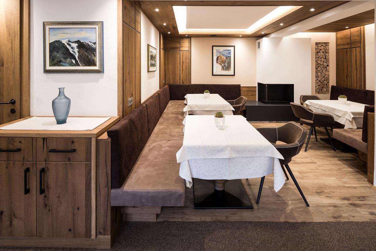 Cappella Natura Vitalis Hotel ノイシュティフト・イム・シュトゥーバイタール エクステリア 写真